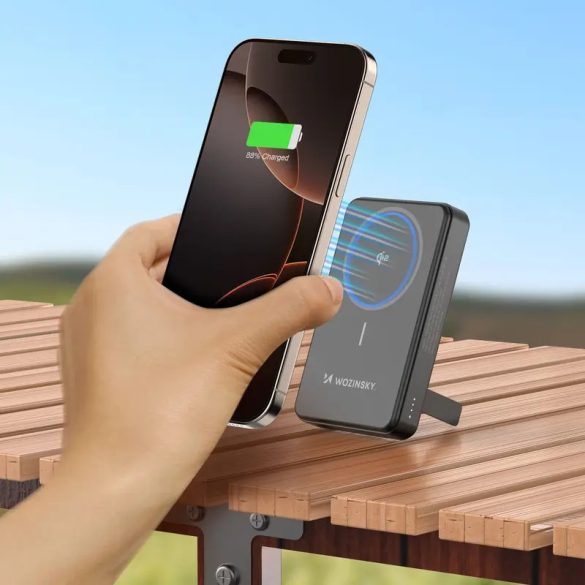 Wozinsky WLWP-10KA0Y3S powerbank 1xUSB-A és 1xUSB-C csatlakozással kitámasztóval 10000mAh 22.5W PD Qi2 - fekete