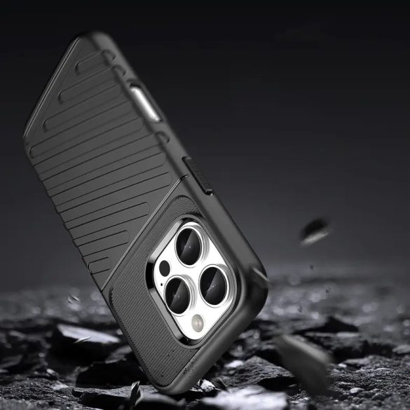 Thunder Armored tok iPhone 16e - fekete