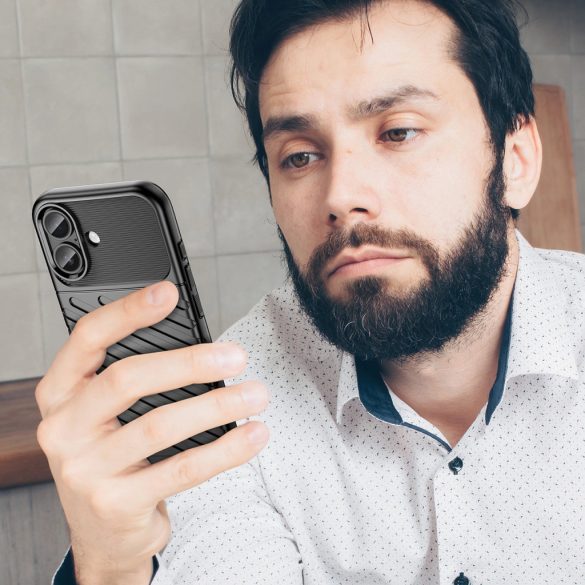 Thunder tok iPhone 17 - fekete