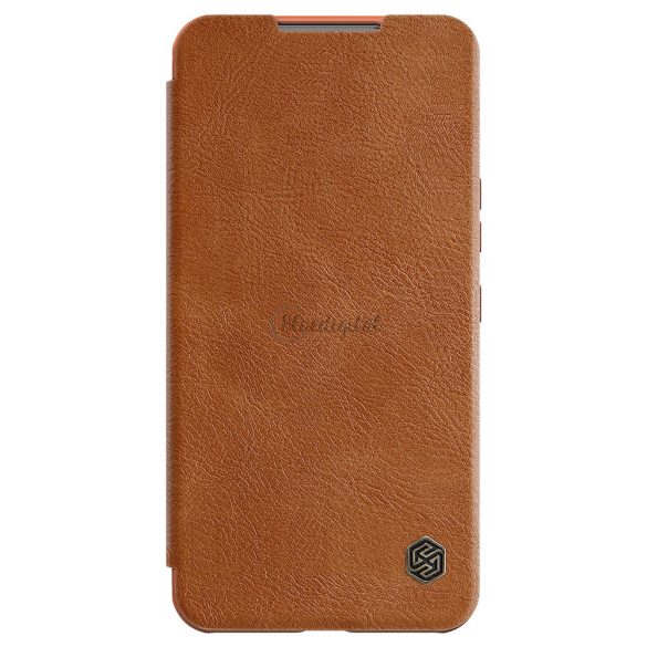 Nillkin Qin Leather Pro tok Samsung Galaxy S22 + (S22 Plus) Kameravédő telefontok Flip tok barna