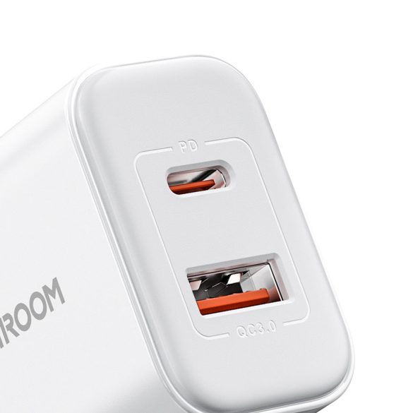 Joyroom JR-TCF05 20W USB-C / USB-A gyors kétportos fali töltő - fehér + USB-C - Lightning 1m