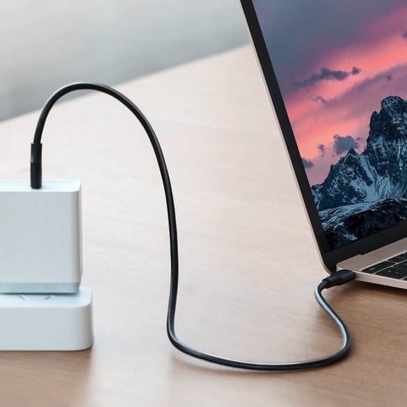 Ugreen USB Type-c töltés és adatkábel 3a 2m fekete (US286)