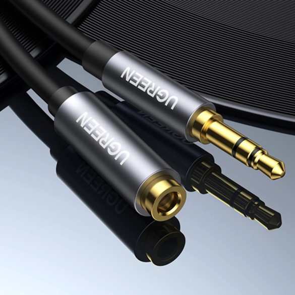 Ugreen AV118 audio kábel 3.5mm jack (apa) / 3.5mm jack (anya) 5m - ezüst