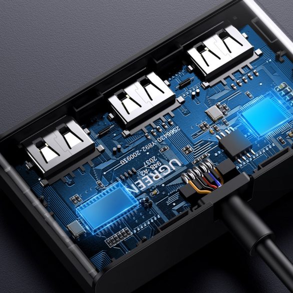 Ugreen Switch adapter Switch doboz USB 2 bemenetek - 3 kimenet fekete (CM409)