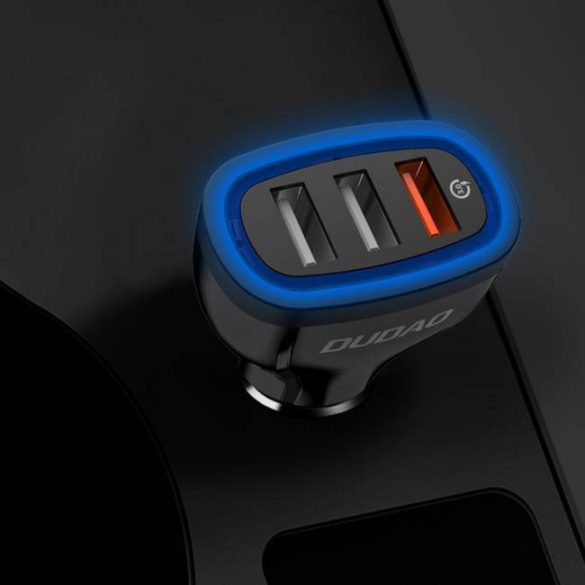 Dudao univerzális autós töltő 3x USB Quick Charge 3.0 QC3.0 2.4a 18W fekete (R7S fekete)