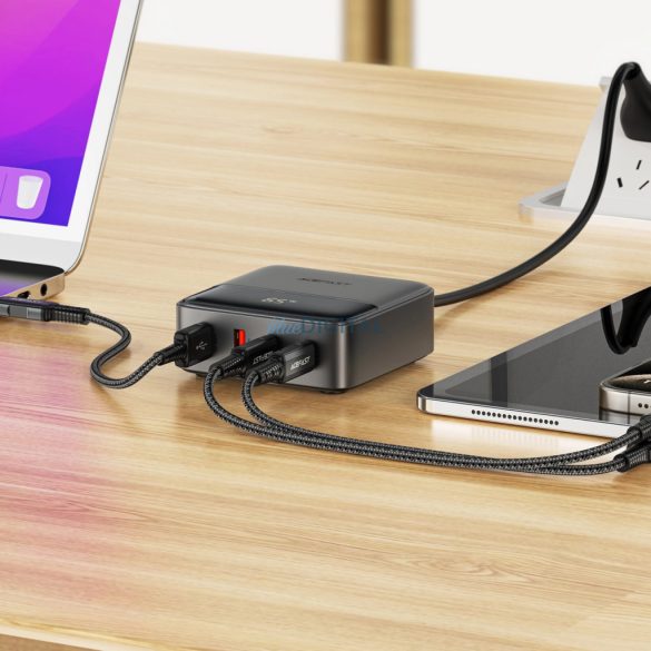 Acefast Z6 US utazó töltő 2xUSB-A és 2xUSB-C csatlakozással 65W GaN - fekete