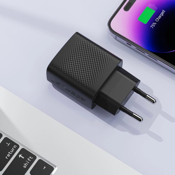 Acefast A104 hálózati töltő 1xUSB-C csatlakozással 25W 3A GaN PD QC - fekete