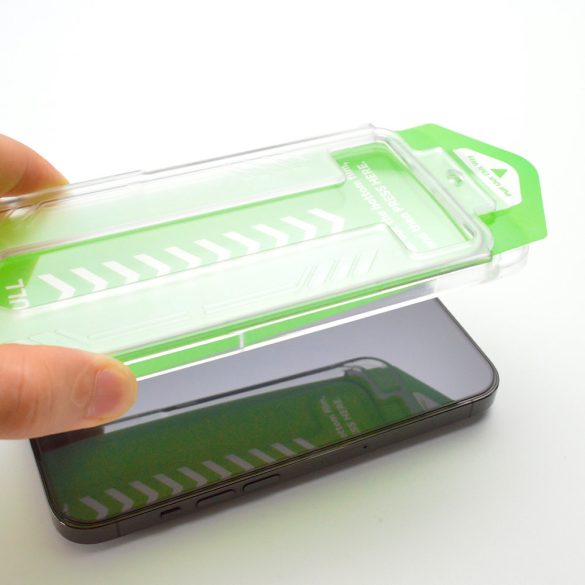 9H edzett üveg tartó kerettel iPhone 15 Wozinsky Premium Glass - fekete fólia