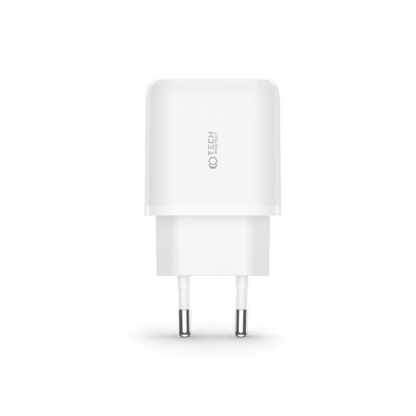 Tech-Protect C20W hálózati töltő 1xUSB-A és 1xUSB-C csatlakozással 20W PD QC Type-C - Lightning kábellel - fehér