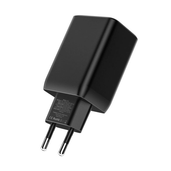 Tech-Protect C65W hálózati töltő 1xUSB-A és 2xUSB-C csatlakozással 65W PD QC - fehér