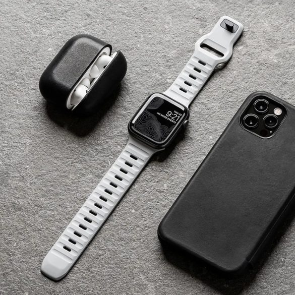 Tech-Protect IconBand Line csereszíj Apple Watch 4 / 5 / 6 / 7 / 8 / 9 / SE / Ultra 1 / 2 (42/44/45/49 mm) - törfehér