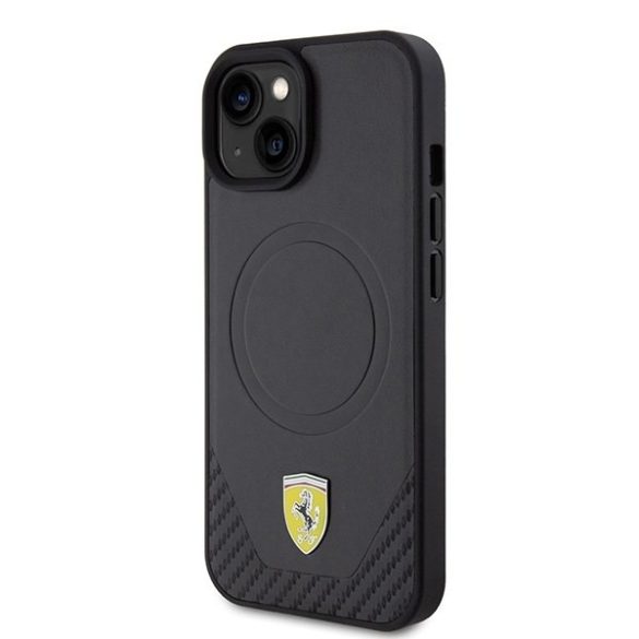 Ferrari FEHMP15SPTEK iPhone 15 / 14 / 13 6.1" fekete keménytok Carbon Metal Logo MagSafe fém logó