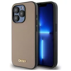   DKNY DKHMP15LPGHLME Grained Metal Logo MagSafe-kompatibilis tok iPhone 15 Pro - bézs