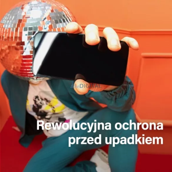 PanzerGlass Re:fresh Glass oleofób edzett üveg fekete szegéllyel felhelyezést segítő kerettel iPhone 15 Plus
