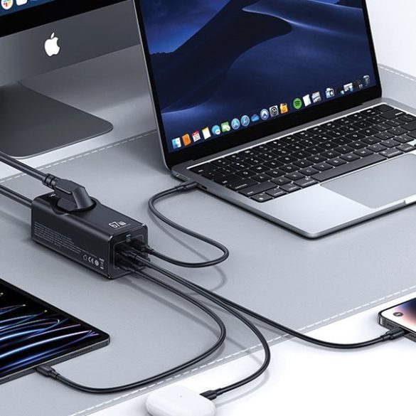 USAMS hosszabbító és elosztó 67W 3x USB-C + USB - fekete