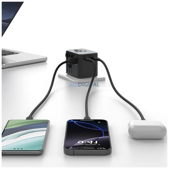 USAMS CC308 US/AU/EU/UK utazó adapter 1xUSB-A és 2xUSB-C csatlakozással 17W - fekete