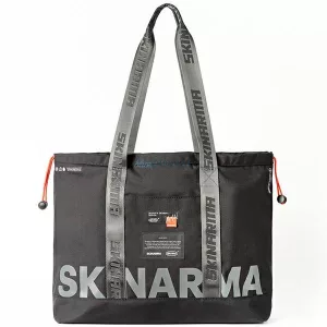 Skinarma Fardel táska, fekete