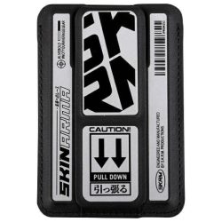   Skinarma Kado Kira Kobai mágneses kártyatartó kitámasztóval - krómszürke