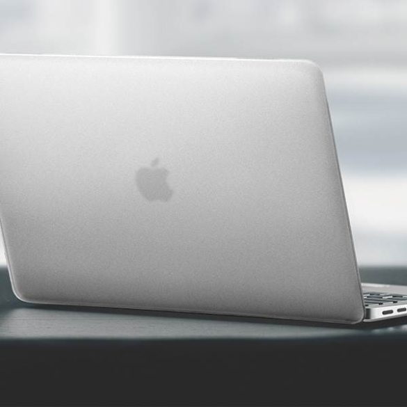 UNIQ Tok Husk Pro Claro MacBook Air 13" (2020) matt átlátszó tok