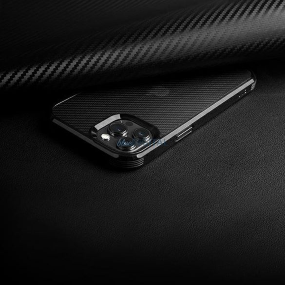 UNIQ Combat Case tok iPhone 13/13 Pro - fekete