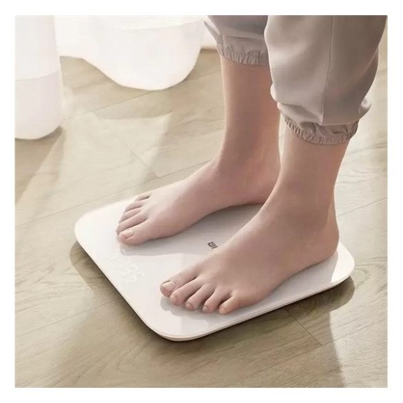 XIAOMI Mi Smart Scale 2 okosmérleg (BMI, testtömeg, bluetooth 5.0, iOS 7.0-tól és Android 4.3-tól) FEHÉR