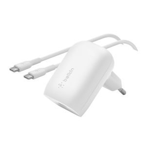 BELKIN BOOST CHARGE hálózati töltő Type-C aljzat (30W, PD gyorstöltő + Type-C kábel) FEHÉR