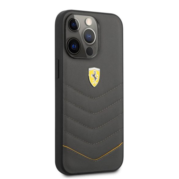 iPhone 13 Pro Max (6,7") hátlap tok, bőr, fekete, Ferrari, FEHCP13XRQUG