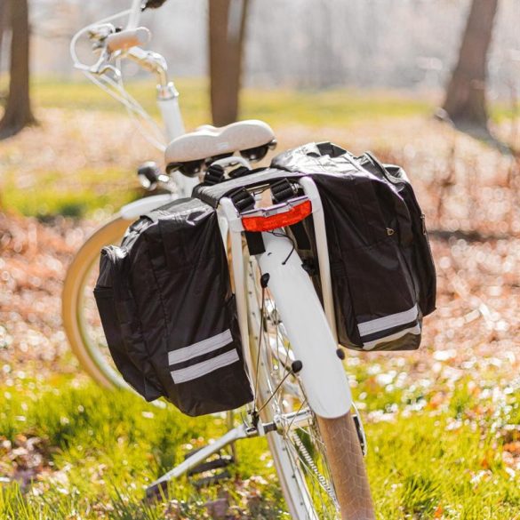Univerzális biciklis táska, csomagtartóra rögzíthető, fekete, cseppálló, 2x 12L, Forever Outdoo