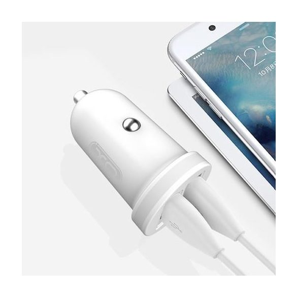 XO TZ08 szivartöltő 2USB+ iPhone 8pin fehér adatkábel 2.1A