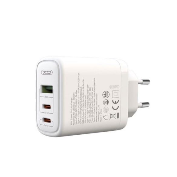 XO Ce04 hálózati töltő 1xUSB-A és 2xType-C bemenettel Pd 65W fehér