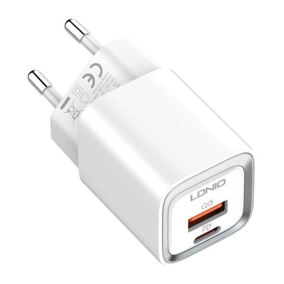 LDNIO A2318C hálózati töltő 1xUSB-A és 1xUSB-C csatlakozóval és USB-A - Lightning kábellel max. 20W fehér