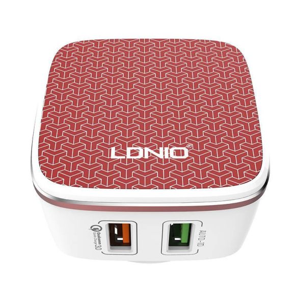 LDNIO A2405Q hálózati töltő 2xUSB-A csatlakozóval és USB-A - Lightning kábellel 30W fehér