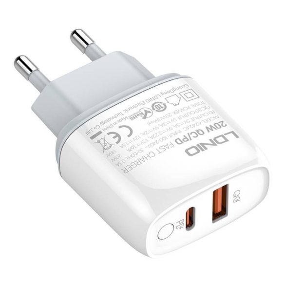 LDNIO A2424C hálózati töltő 1xUSB-A és 1xUSB-C csatlakozóval és USB-A - Lightning kábellel max. 20W fehér