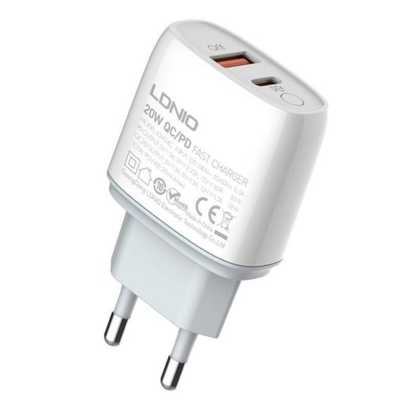 LDNIO A2424C hálózati töltő 1xUSB-A és 1xUSB-C csatlakozóval és USB-A - Lightning kábellel max. 20W fehér