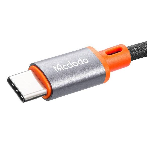 Mcdodo CA-900 USB-C és 3,5 mm-es AUX mini jack kábel, 1,8 m (fekete)