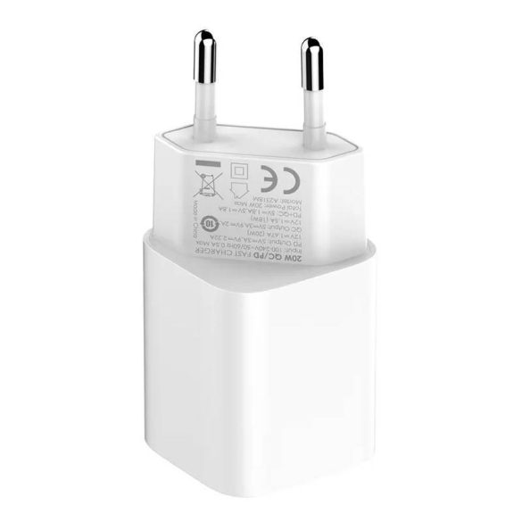 LDNIO A2318M hálózati töltő 1xUSB-A és 1xUSB-C csatlakozóval és Type-C - Lightning kábellel max. 20W fehér