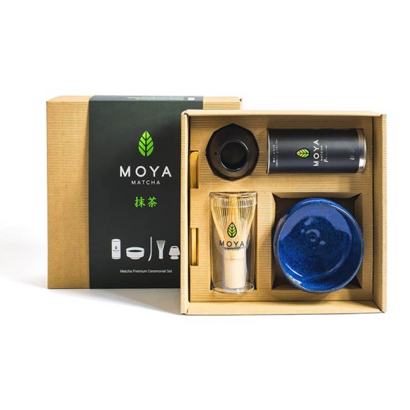 Moya Matcha ceremonial szett - Matcha tea premium 30g+Kaze+világos ecset+világos kanál+Ecset tartó