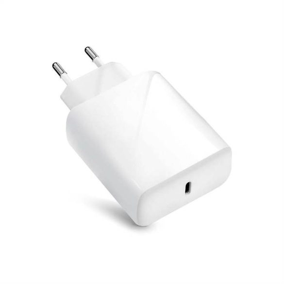 Univerzális hálózati töltő Forcell USB C aljzatral - 3A 25W PD és QC 4.0 funkcióval