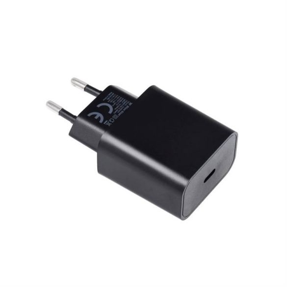 Univerzális utazási töltő Blue Star USB C aljzat - 3A 25W PD és QC 4.0 funkcióval