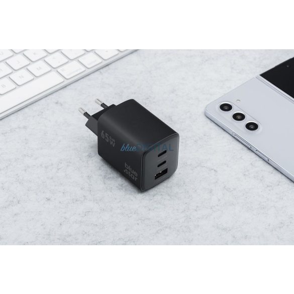 Blue Star VT-43 hálózati töltő 1xUSB-A és 2xUSB-C csatlakozással 65W 4A PD QC4.0 - fekete