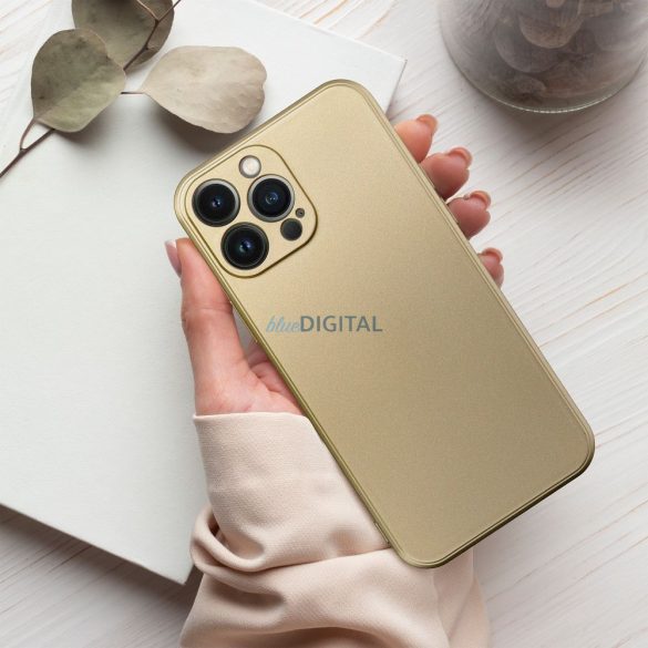 METALLIC tok iPhone 16e - arany színű
