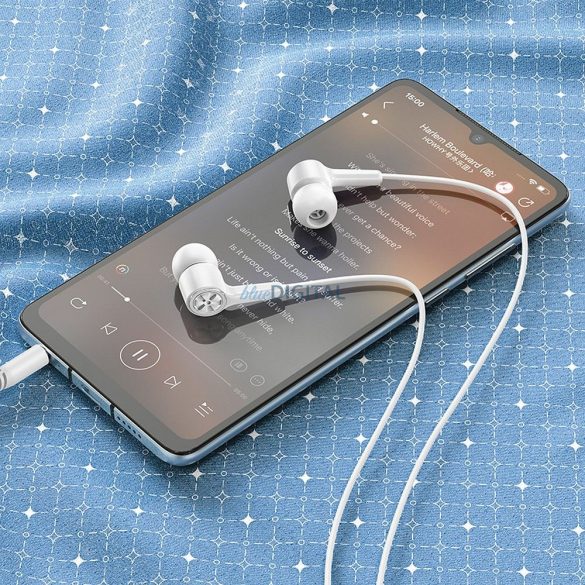 Hoco M104 vezetékes fülhallgató 3.5mm jack csatlakozóval, mikrofonnal - fehér