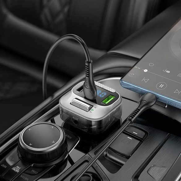 HOCO autós töltő Bravery PD30W QC3.0 + adó FM Bluetooth E75 fekete