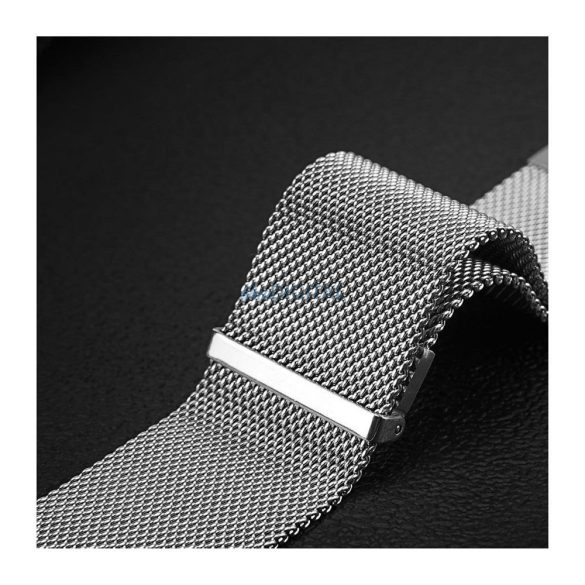 Dux Ducis MILANESE Stainless Steel Magnetic csereszíj Samsung Galaxy Watch Ultra 47mm - ezüst színű