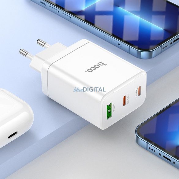 HOCO N33 hálózati töltő 1xUSB-A és 2xUSB-C csatlakozással 35W - fehér