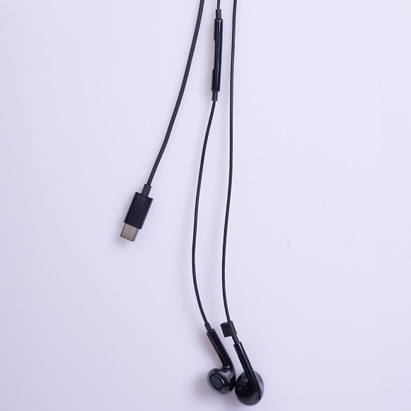 Maxlife MXEP-04 vezetékes fülhallgató USB-C - fekete