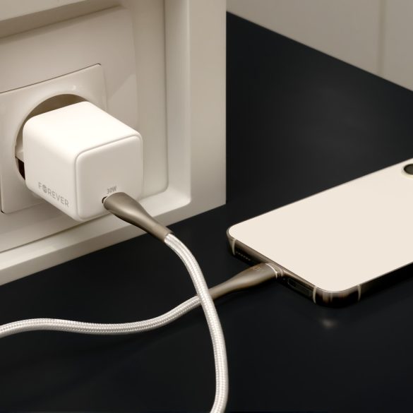 Forever TC-08-30C hálózati töltő 1xUSB-C csatlakozással GaN PD QC 30W - fehér