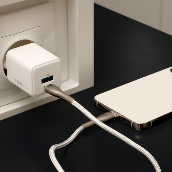 Forever TC-08-30AC hálózati töltő 1xUSB-A és 1xUSB-C csatlakozással GaN PD QC 30W - fehér
