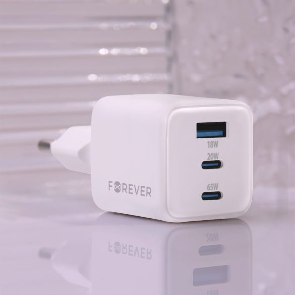 Forever TC-08-65ACC hálózati töltő 1xUSB-A és 2xUSB-C csatlakozással GaN PD QC 65W - fehér