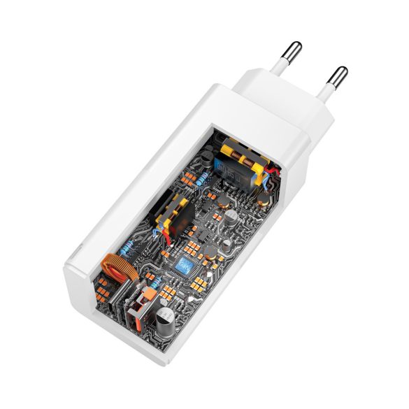 Forever Core hálózati töltő 1xUSB-A és 1xUSB-C csatlakozással PD QC3.0 GaN 65W - fehér